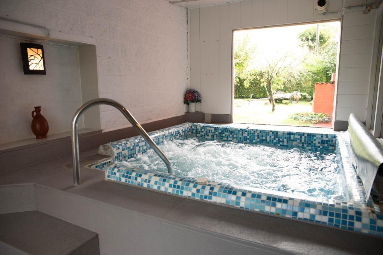 Casa De Pineiro Y Spa Opcional, De Pago サンティアゴ・デ・コンポステーラ エクステリア 写真